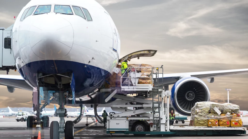 Transporte eficiente de mercancías perecederas por vía aérea